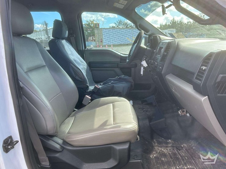 2019-ford-f150-image-17