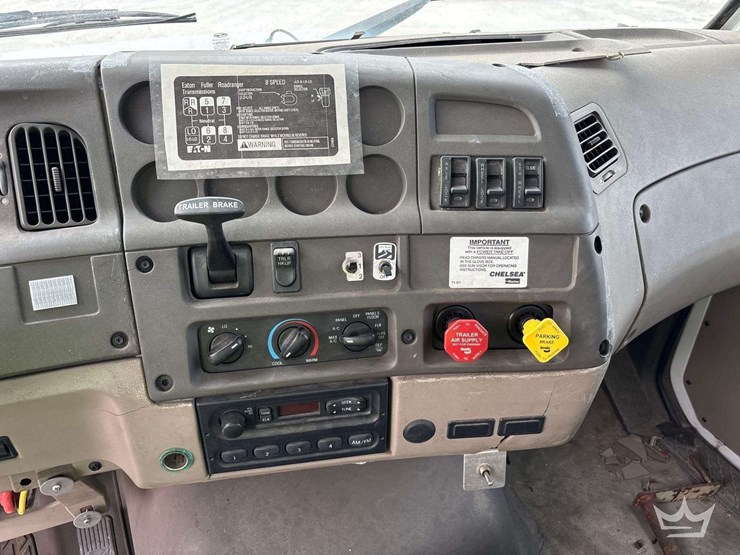 2003-sterling-l9500-image-26