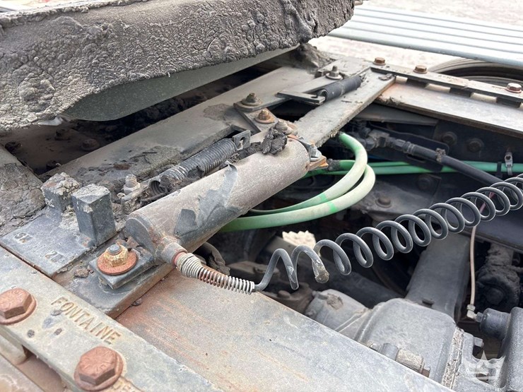 2003-sterling-l9500-image-14