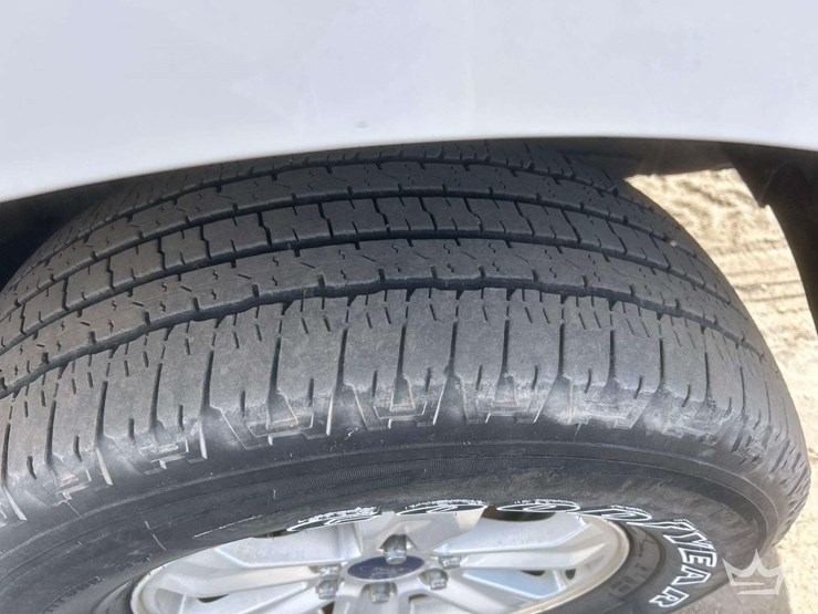 2019-ford-f150-image-19