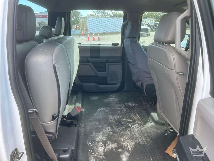 2019-ford-f150-image-15