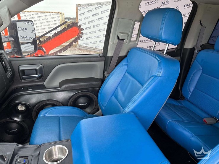 2017-gmc-sierra-1500-image-24