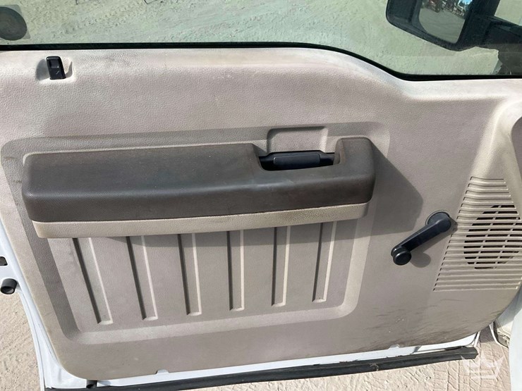 2008-ford-f250-image-11