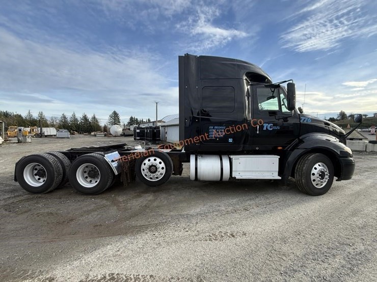 international-prostar-image-8