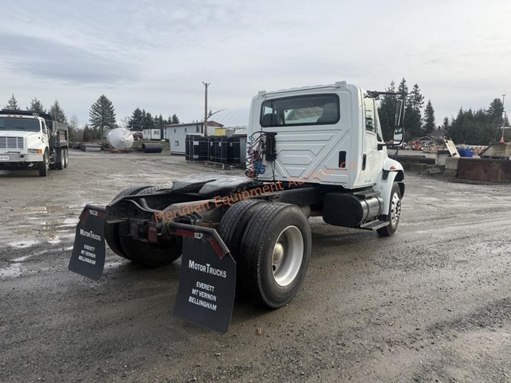 2002-international-4400lp-image-7