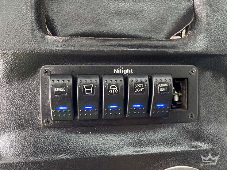 2017-gmc-sierra-1500-image-21