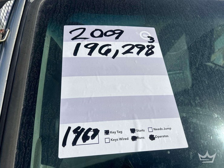 2009-ford-f750-image-32