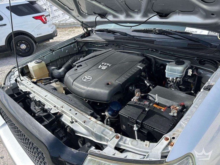 2010-toyota-tacoma-image-7