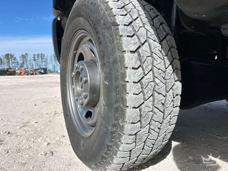 2015-ford-f350-image-23