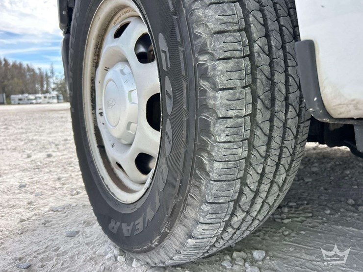 2017-ford-f150-image-22