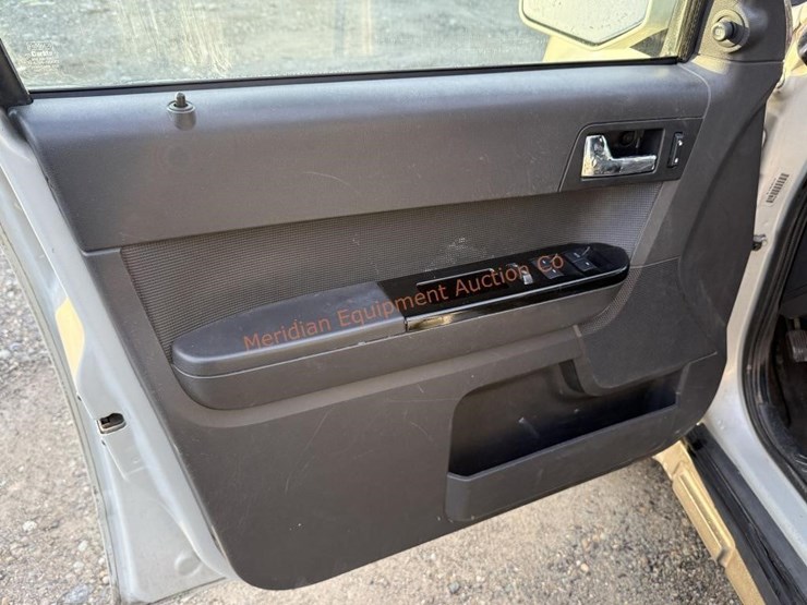 ford-escape-image-16