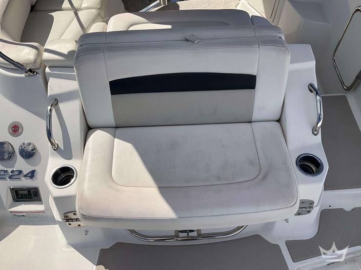 2012-chaparral-sunesta-boat-with-20ft.-t/a-continental-boat-trailer-image-12