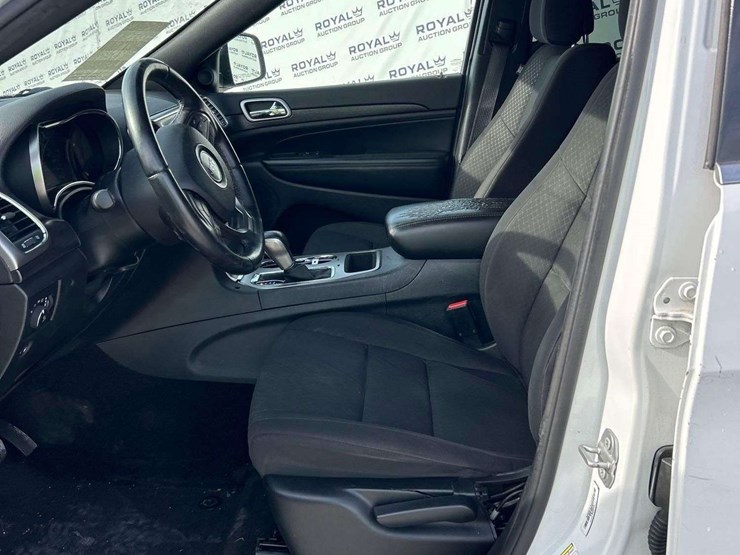 2018-jeep-grand-cherokee-image-12