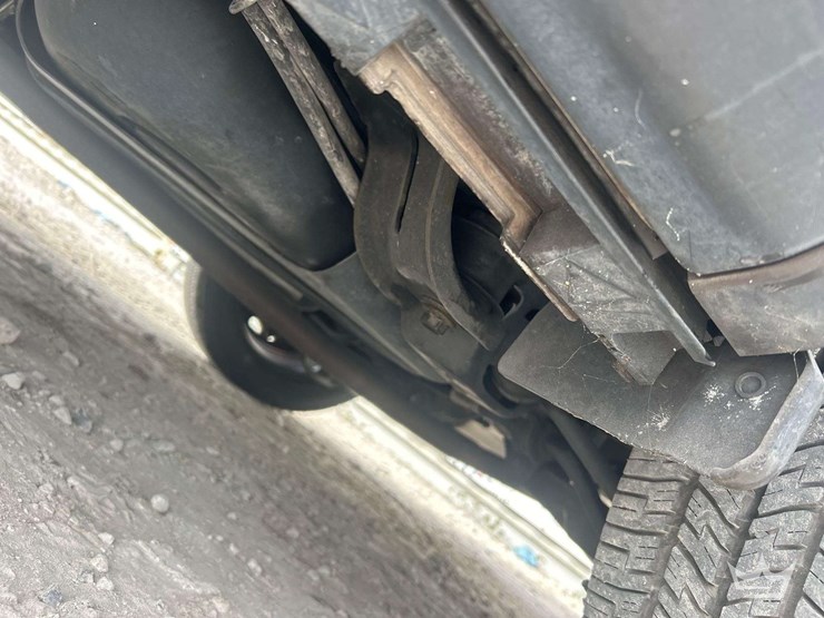 2016-ford-explorer-image-19