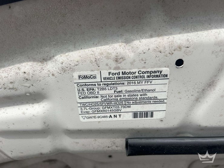 2016-ford-explorer-image-10