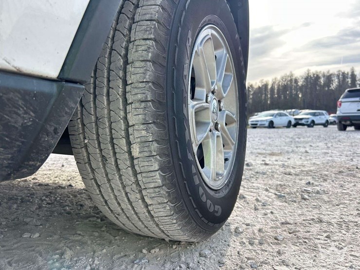 2018-jeep-grand-cherokee-image-24