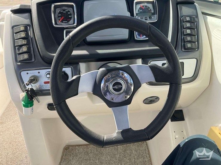 2012-chaparral-sunesta-boat-with-20ft.-t/a-continental-boat-trailer-image-17