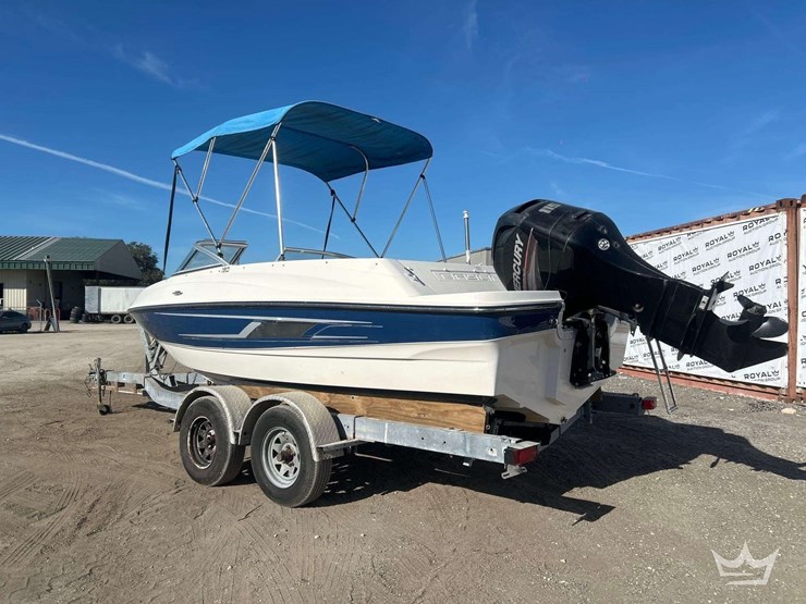2014-bayliner-180-boat-with-t/a-boat-trailer-image-4