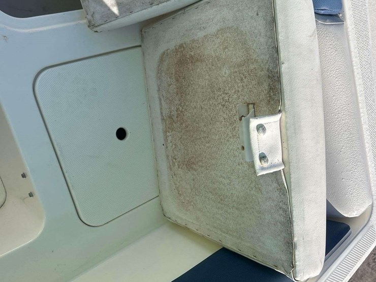 2014-bayliner-180-boat-with-t/a-boat-trailer-image-14