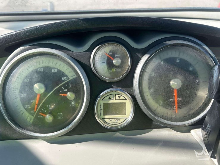 2014-bayliner-180-boat-with-t/a-boat-trailer-image-29