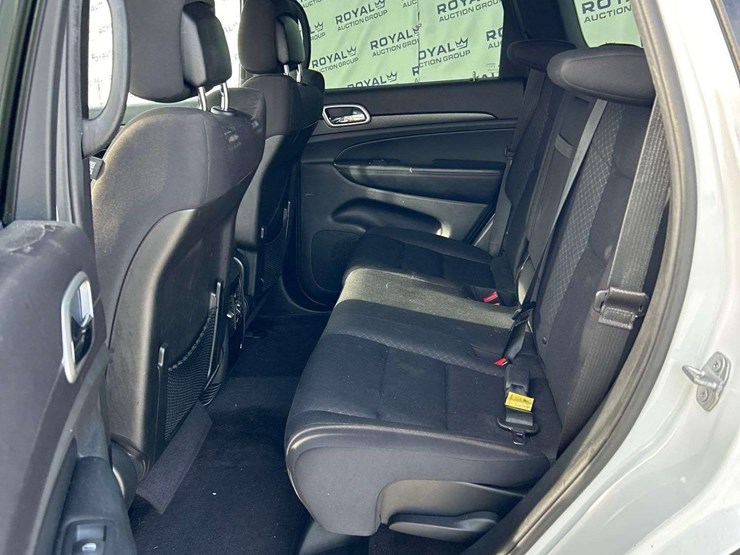 2018-jeep-grand-cherokee-image-19