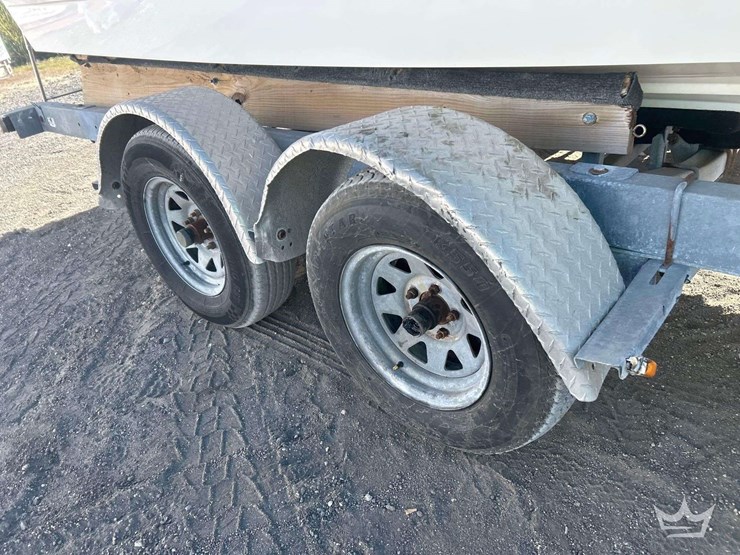 2014-bayliner-180-boat-with-t/a-boat-trailer-image-9