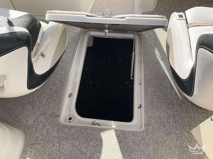 2012-chaparral-sunesta-boat-with-20ft.-t/a-continental-boat-trailer-image-29