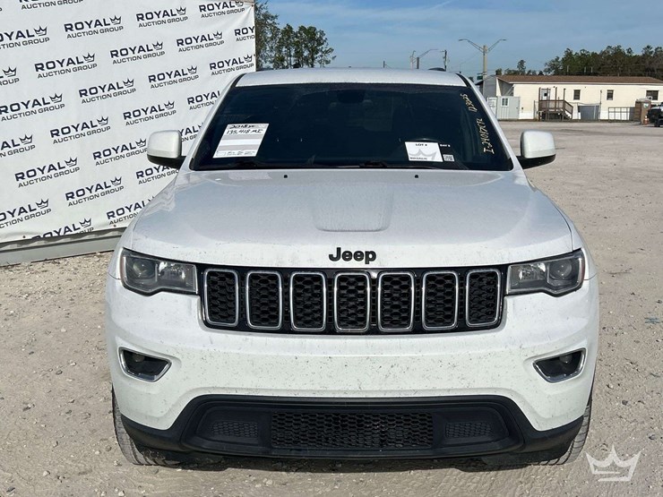 2018-jeep-grand-cherokee-image-27
