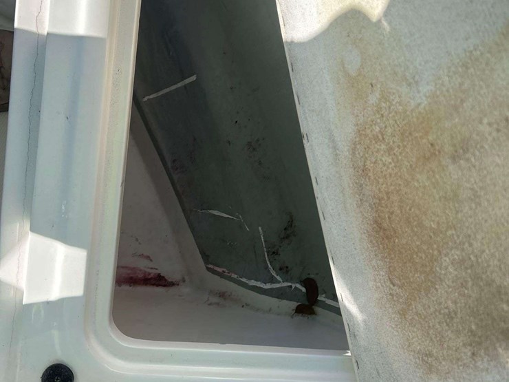 2014-bayliner-180-boat-with-t/a-boat-trailer-image-23