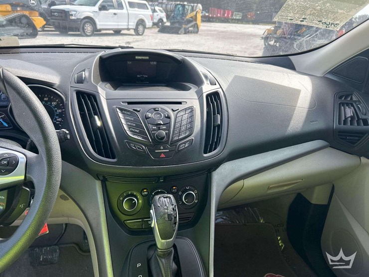 2014-ford-escape-image-15