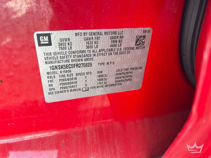 2015-chevrolet-suburban-image-5