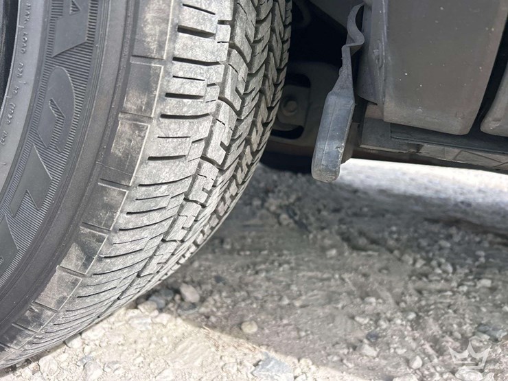 2016-ford-explorer-image-20