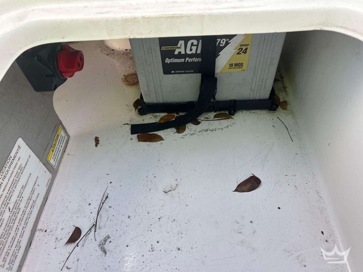 2014-bayliner-180-boat-with-t/a-boat-trailer-image-15