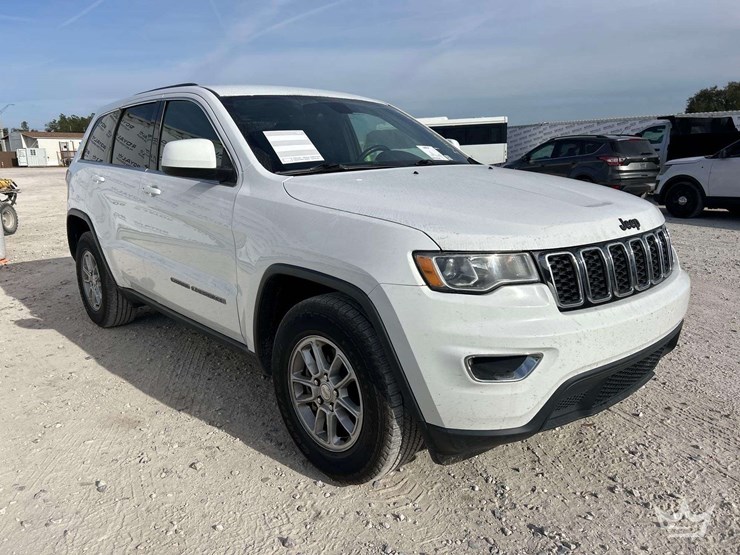 2018-jeep-grand-cherokee-image-2