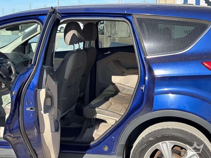 2014-ford-escape-image-15