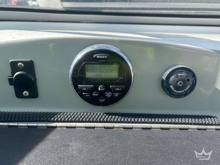 2014-bayliner-180-boat-with-t/a-boat-trailer-image-24