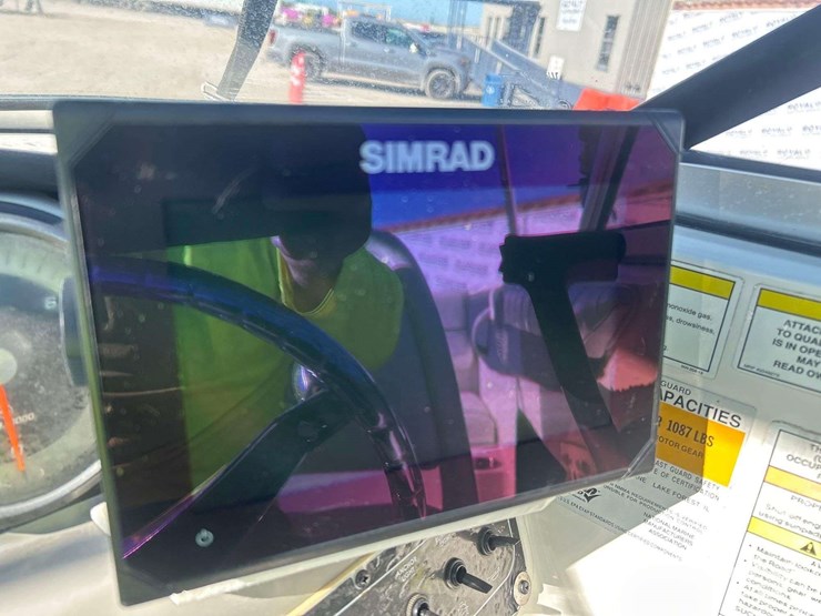 2014-bayliner-180-boat-with-t/a-boat-trailer-image-27