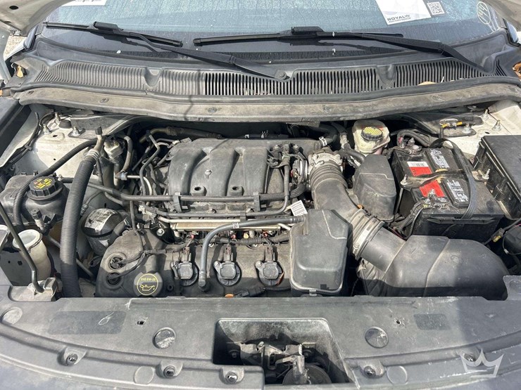 2016-ford-explorer-image-6