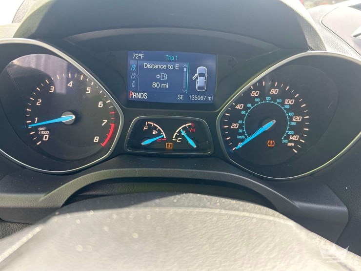 2014-ford-escape-image-12