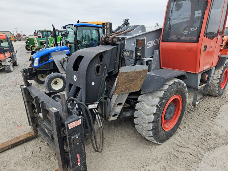 skyjack-zb2044-image-4