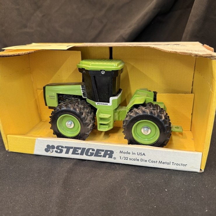 Scale Models Steiger Puma 1000