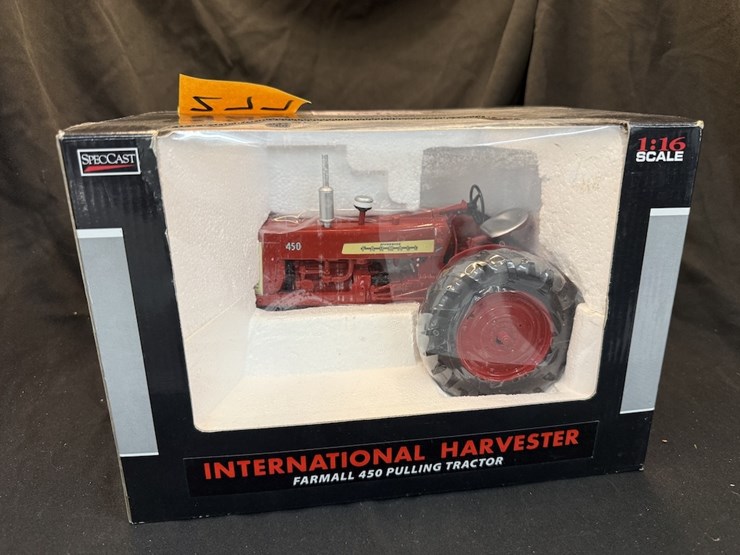 case-ih-450-image-1