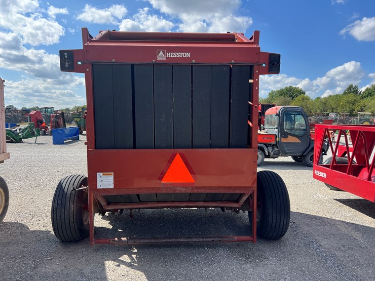 hesston-956-image-7