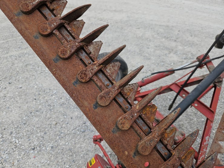 case-ih-1100-image-5