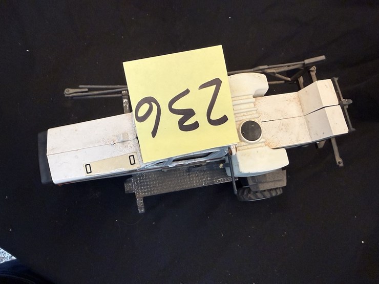 1990-melroe-220-image-3