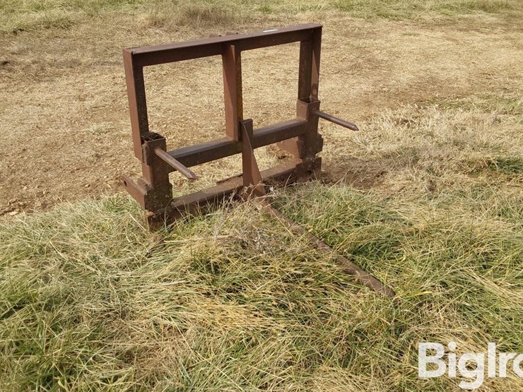 3-pt-mounted-bale-spear-image-3