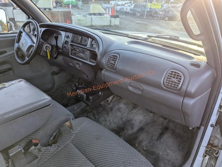 1999-dodge-ram-3500-image-26