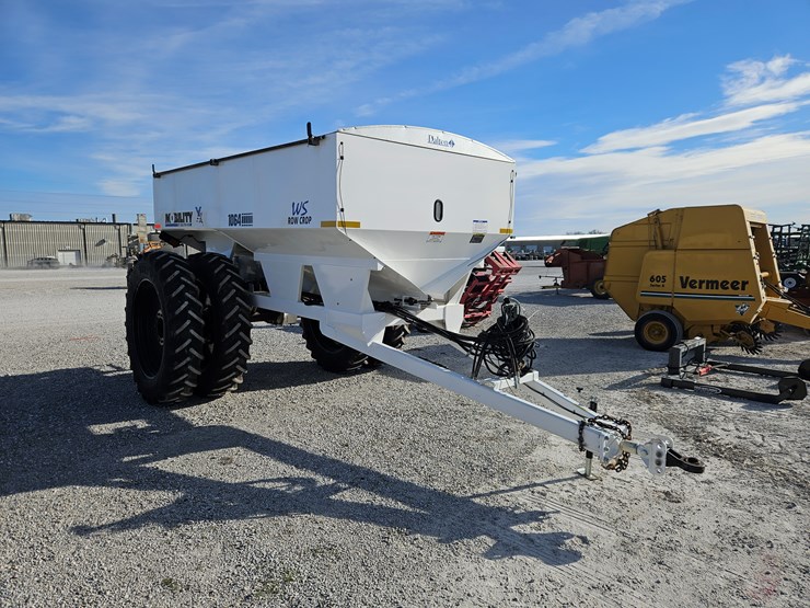 #205214-•-2023-dalton-ag-products-1064-fert-spreader-image-13