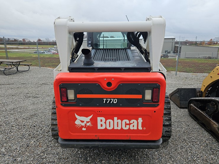 bobcat-t770-image-15