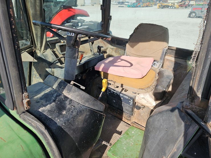 john-deere-4840-image-6